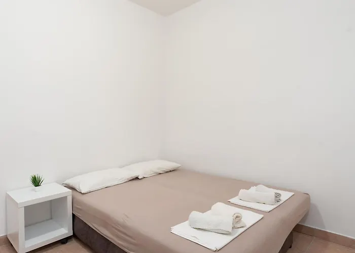 Snjeza Apartment *